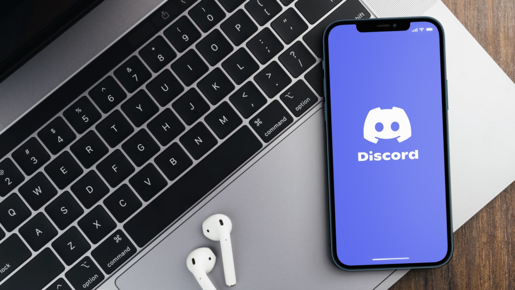 how to make discord not open on startup